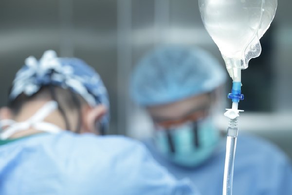 having-plastic-surgery-overseas-warnings-medical-tourism