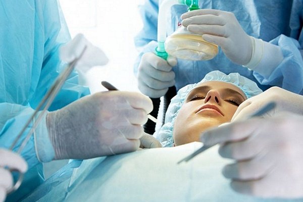 risks-of-rhinoplasty-surgery-breathing-